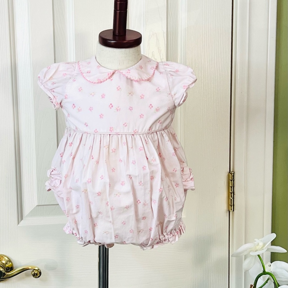 RARE!! Fabulous, precious Strasburg for your sweet baby in pink with flowers